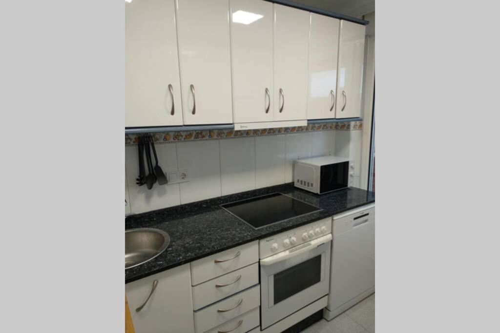 Ferienwohnung Bonito Duplex Cerca De La Playa Y De Santander Santa Cruz De Bezana Exterior foto